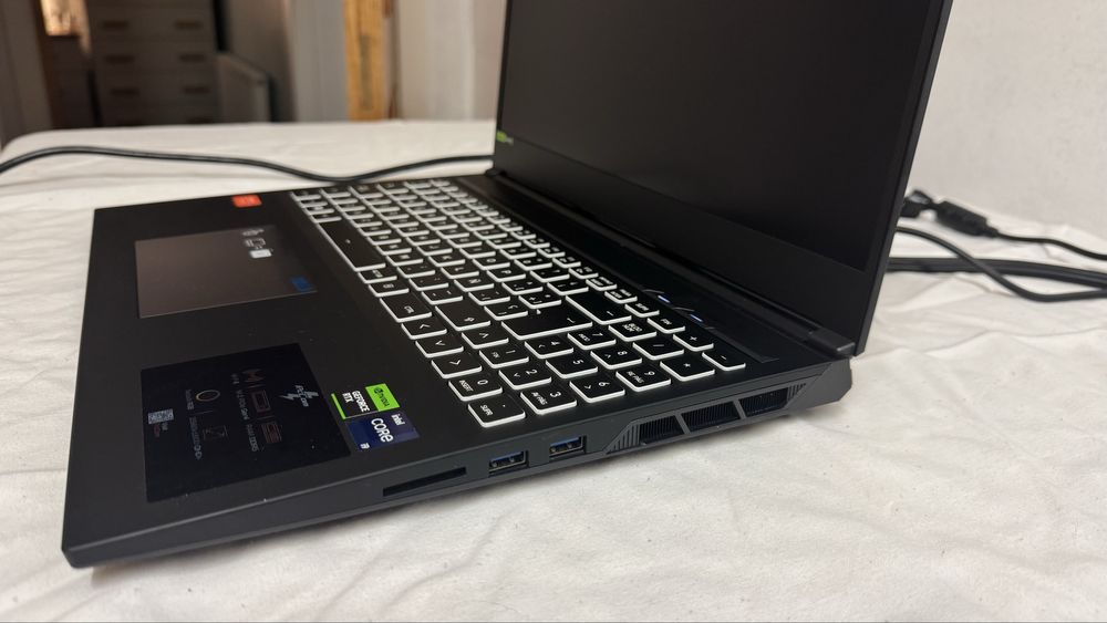 игровой ноутбук PC-COM Revolt i9-13900HX, RTX 4080