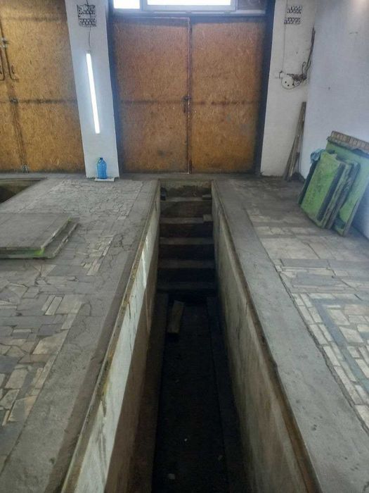 Здам два бокса рядом в гаражному каперативі