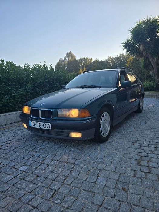 BMW 320i Touring