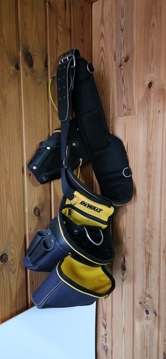 Pas monterski, narzędziowy DeWalt jak nowy