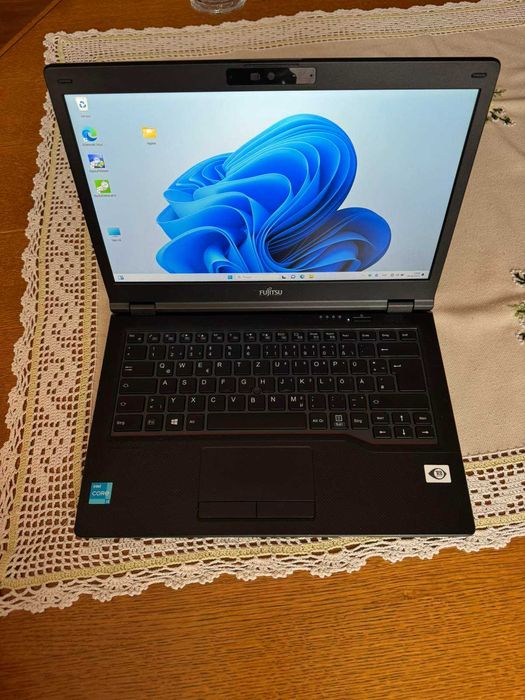 Ноутбук Fujitsu LifeBook