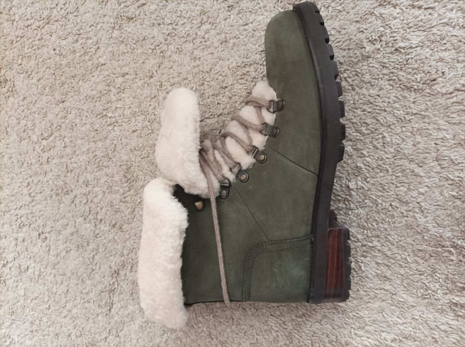 Trapery zimowe workery UGG nowe