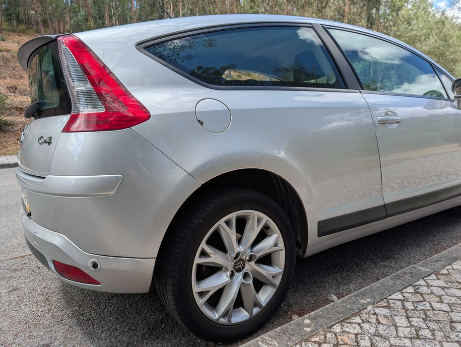 Citroen C4 Coupé 1.4 gasolina