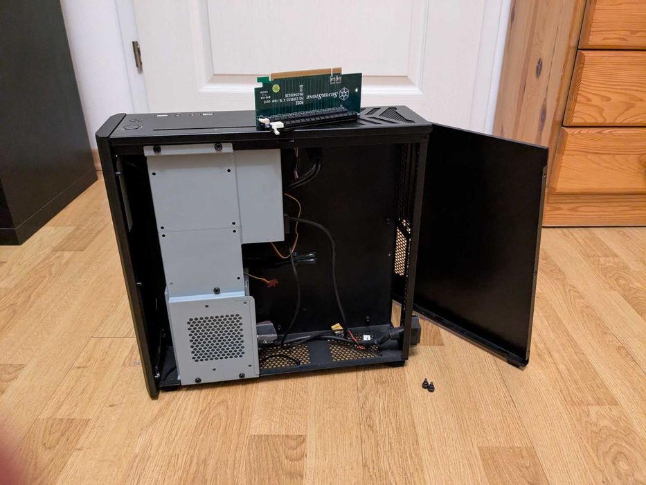 Obudowa Falcon NW Tiki MiniITX SFF