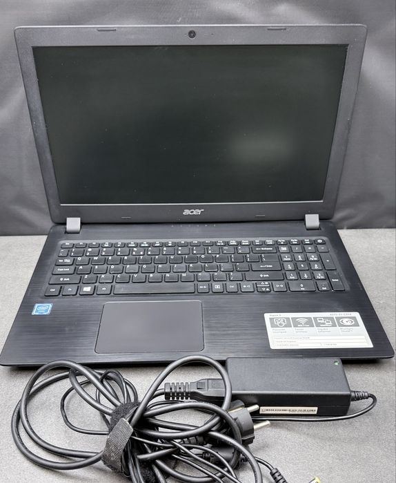 Stan Idealny. Acer Aspire 3 A315-31/ 4Gb Ram /128Gb Ssd/ win10. Lombard Łodź.