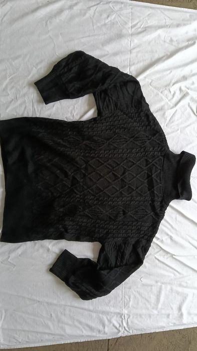 NOWY Męski Czarny Sweter z Golfem M Warkocze Gruby Akryl Cable-Knit