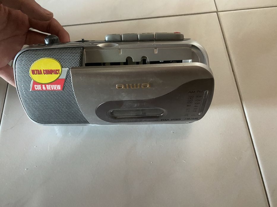 Radio e cassete e despertador