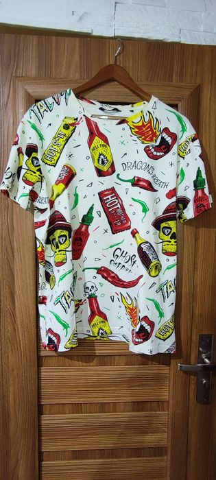 Koszulka Cropp rozm L wymiary na fotkach