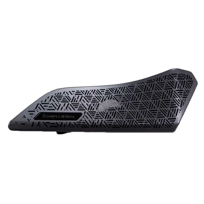 Комплект сеток с подсветкой Bowers & Wilkins на BMW G60