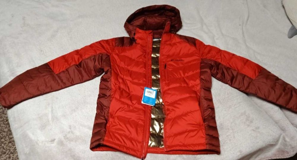 Куртка Columbia. Нова. М.