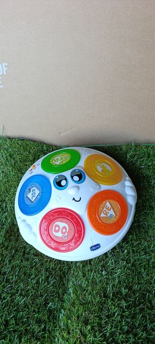 Brinquedos bebê e criança