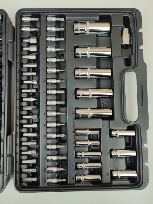 Набор инструментов с 12 -гранными головками 108 ед INTERTOOL ET-6109