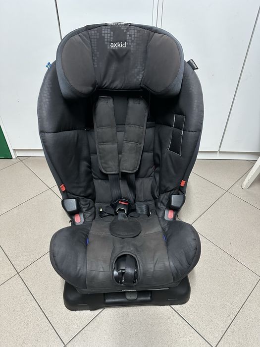 Fotelik  dziecięcy samochodowy axkid  9-25kg