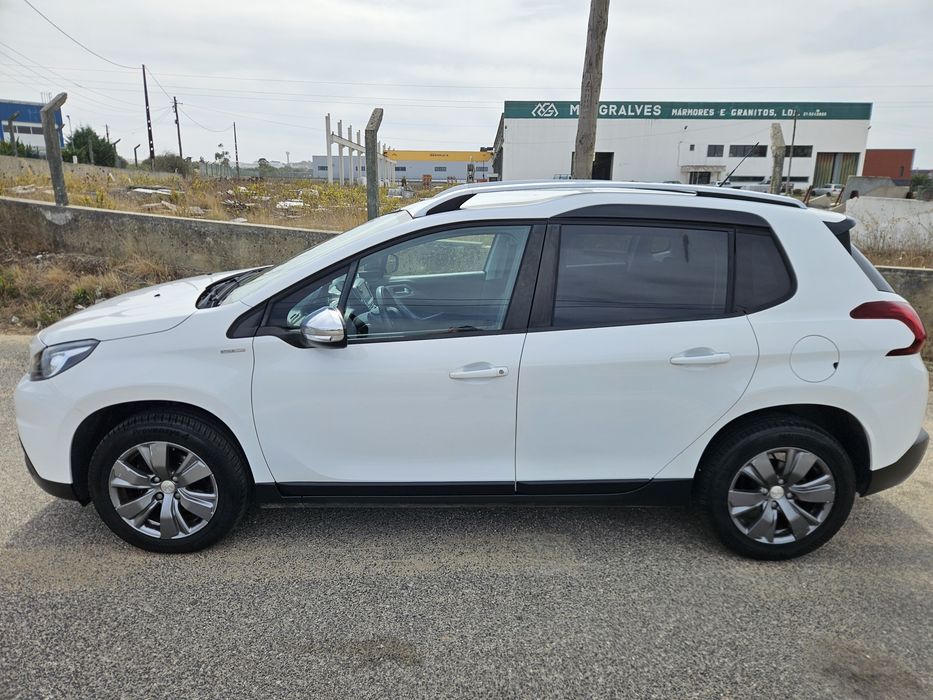 Peugeot 2008 1.2 Style - 2019 — photo 5
