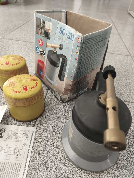 Maçarico s/isqueiro / Maçarico de Soldar com Cartucho fornecido