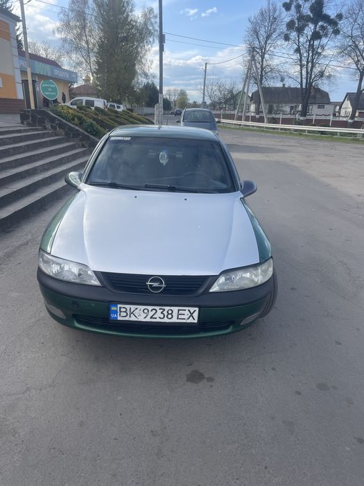 Продам опель 2.0 бенз