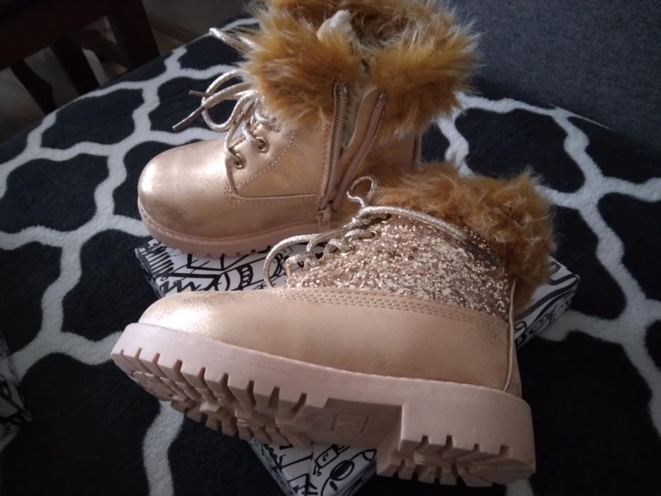 Kozaczki dziewczęce