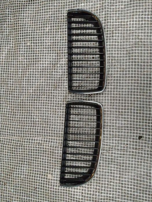 BMW E91 E90 nerki komplet oryginał chrom atrapa grill kratka gril