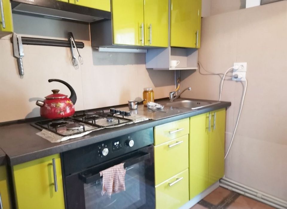 Здам кімнату для проживання хлопця. Мірющенка.