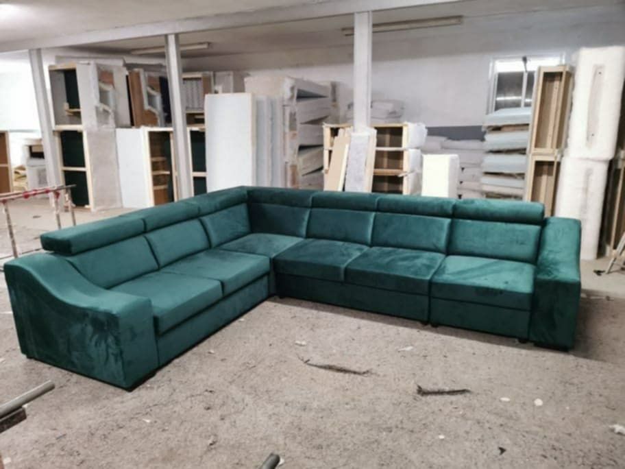 Narożnik 260x260 cm z funkcją spania Regulowane zagłówki