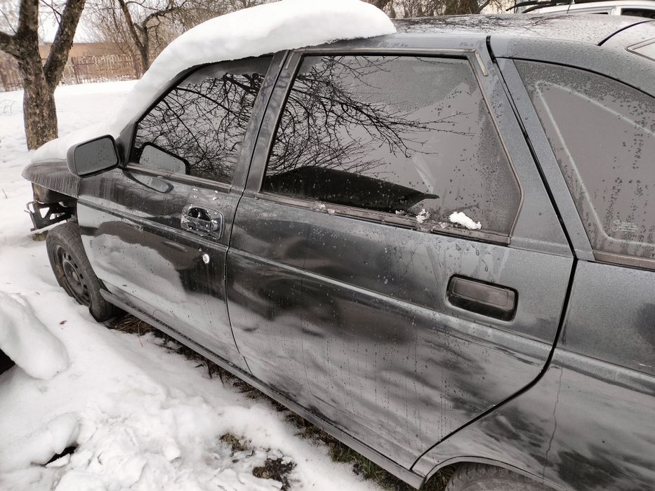 Двері ВАЗ 2110 2112