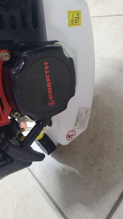 Снігоприбиральна підмітальна машина / мотощітка