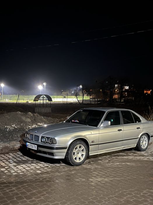 продам авто  BMW e34