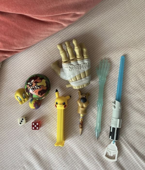 Lot brinquedos mcdonalds e outros