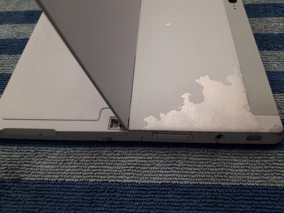 Microsoft Surface RT 32Gb (model 1572)