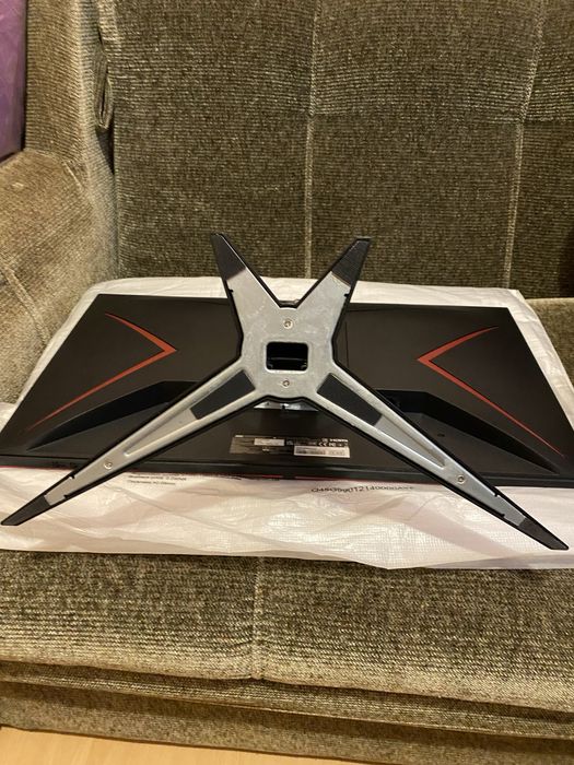 Продаю монитор AOC