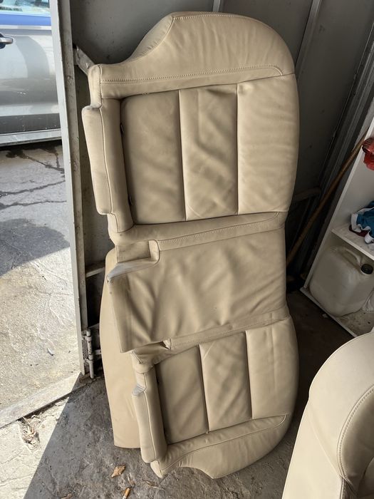 Fotele Skoda Superb 2