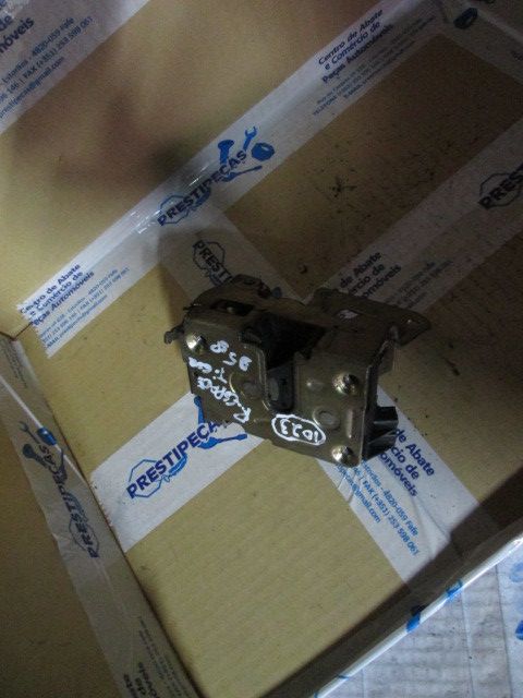 Fechadura / fecho porta trás esquerdo RENAULT Espace II Société (J/S63