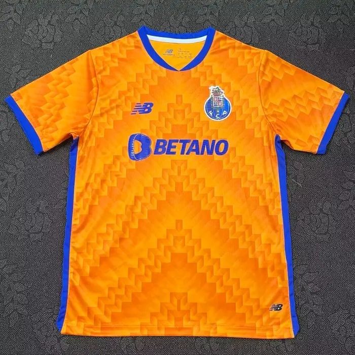 T-shirts de clubes nacionais e internacionais
