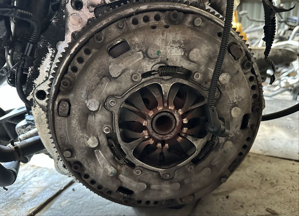 Двигун BRR 1.9 tdi Volkswagen T5 2003-