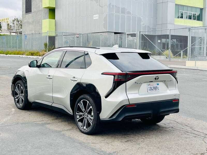 2023 Toyota bZ4X
