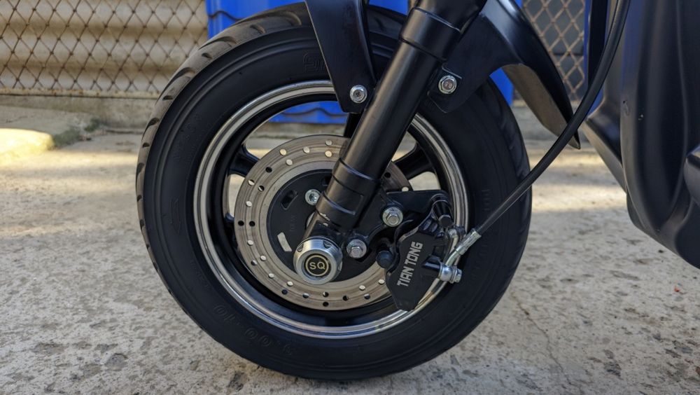 Срочно Електроскутер Maxxter 2000w aima, yadea