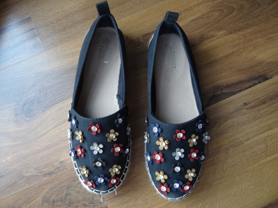 Buty espadryle - jak nowe