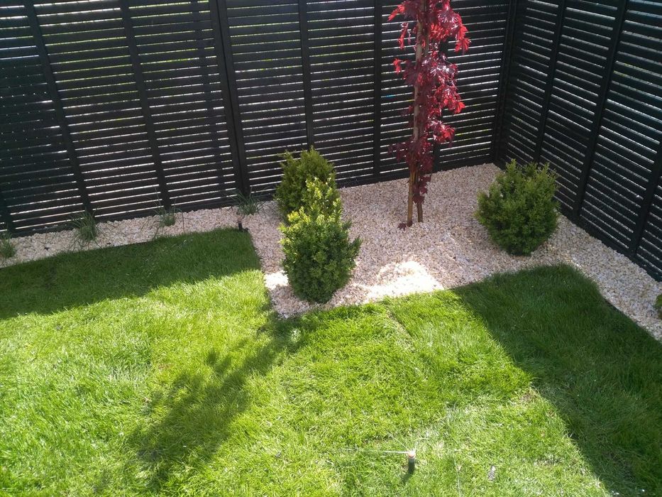 Zakładanie Ogrodów Systemy Nawadniania Zraszacze Trawniki z Rolki Siew