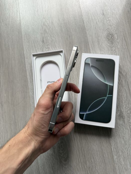 iphone 16 pro max 256 GB esim neverlock