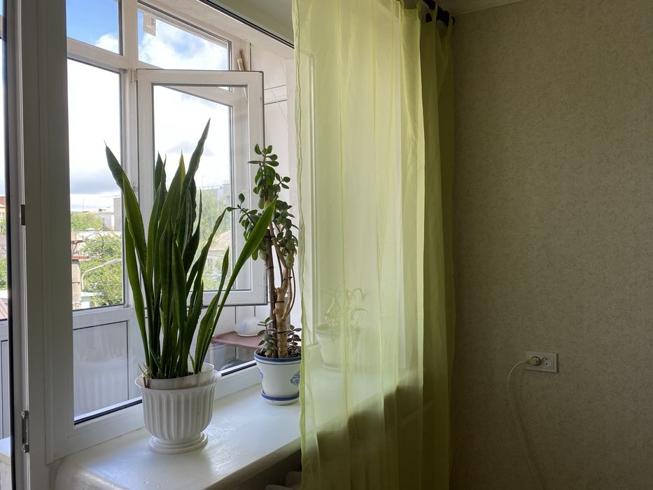 Срочно аренда 2ком.кв район Кооперативного   на которткий период