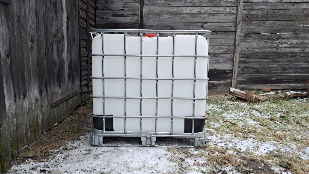 Zbiornik na deszczówkę Mauzer IBC paletopojemnik 1000 litrów