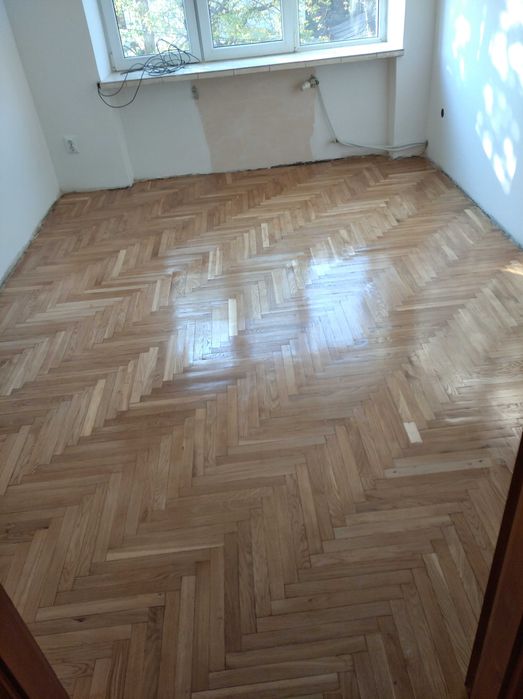 шліфування паркету.