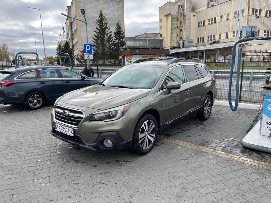 Subaru Outback 2017 Limited 2.5 CVT