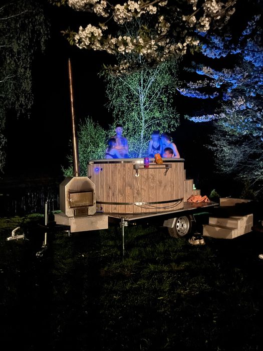 Balia mobilna 8 osób aeromasaż