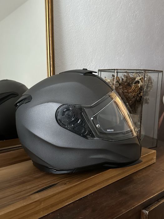 Capacete de motocicleta com tonalidades duplas