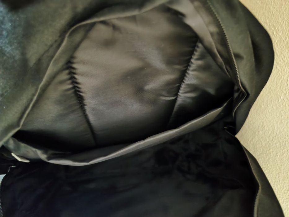 Mochila preta da Ambar NOVA