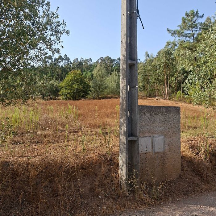 Vendo terreno em Vale Marelo com área aproximada de 9000m2"