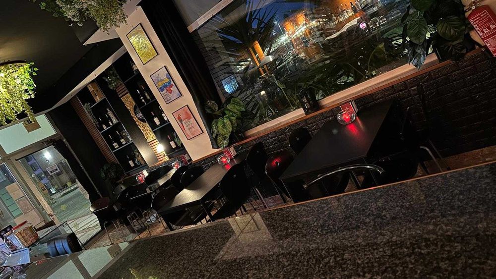 Trespasse de Cafe Snack Bar pronto a funcionar