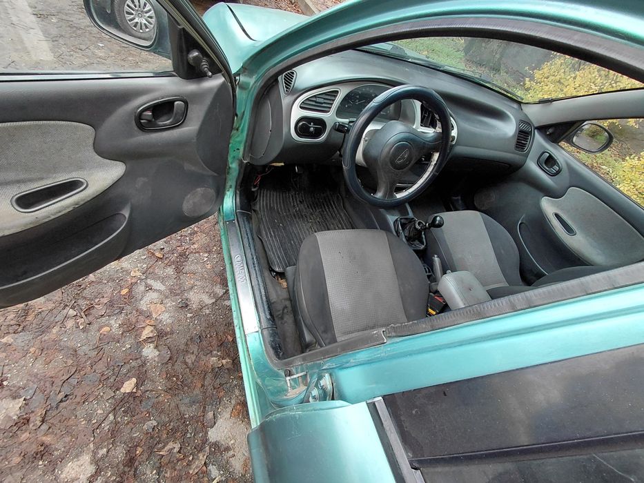 Продам Ланос 1.5, без торга