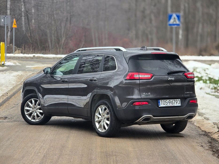 Jeep Cherokee FV_VAT_23%_2,0D_170KM_AWD_4x4_Skóry_Wentylacja_Kamera_Xenon_Nawi_Ra